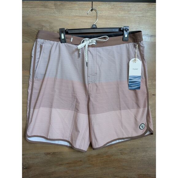 Vuori Cruise Boardshorts Mens Size 38 Clove Wave Stripe Swim Trunks Beach - Picture 1 of 3